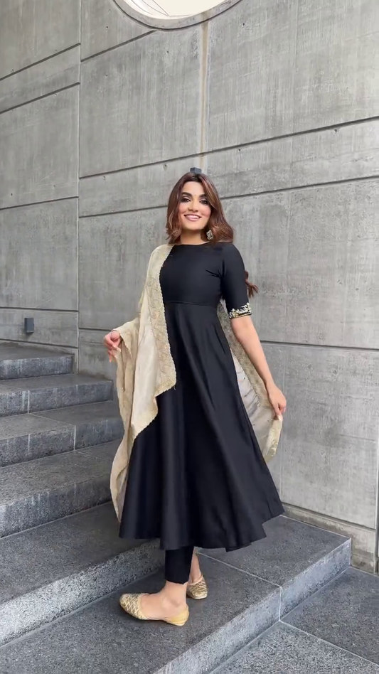 Women Printed Gown Kurti 3/4 Sleeve Long Gown with Dupatta for Women and Girl