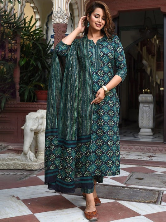 Women Printed Regular Kurta with Trousers & With Dupatta