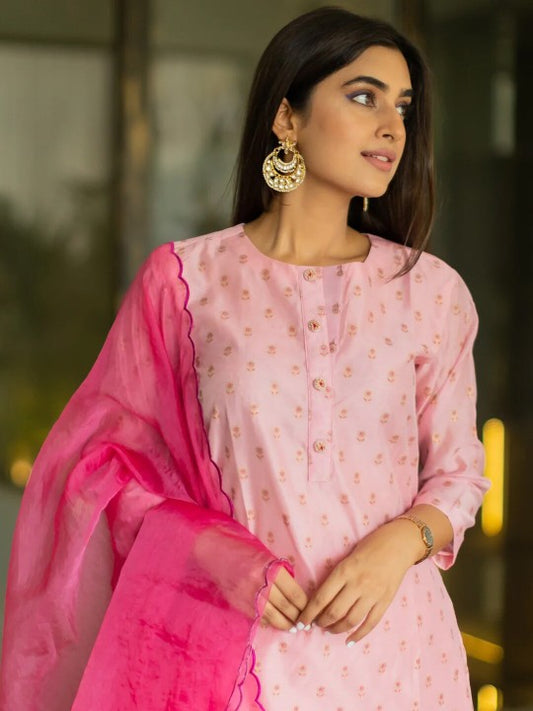 Women Pink Floral Printed Kurta with Trousers & Dupatta