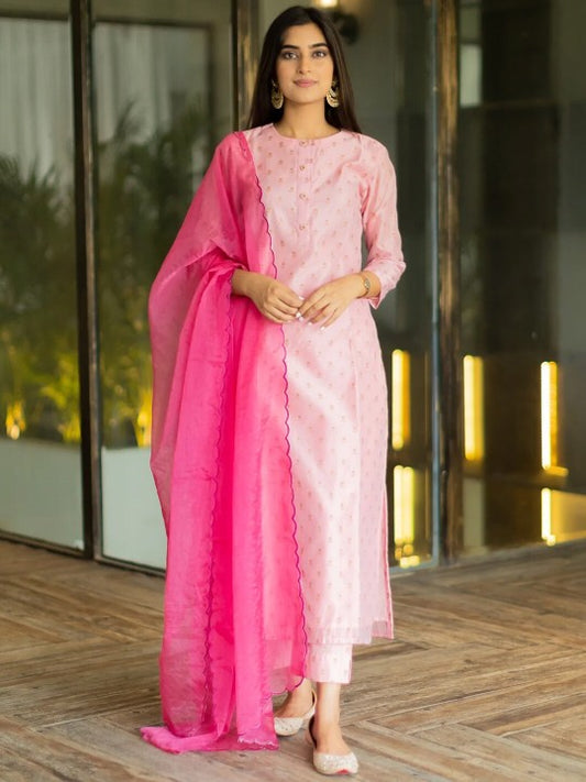 Women Pink Floral Printed Kurta with Trousers & Dupatta