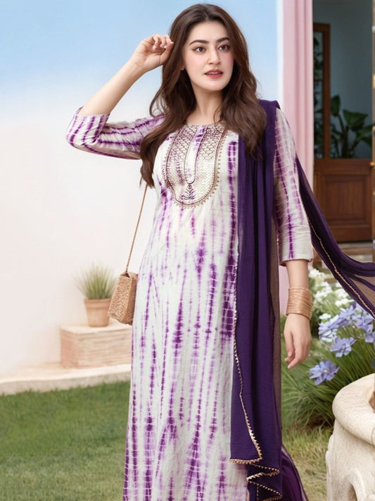 Ombre Printed Regular Thread Work Straight Kurta With Trousers And Dupatta