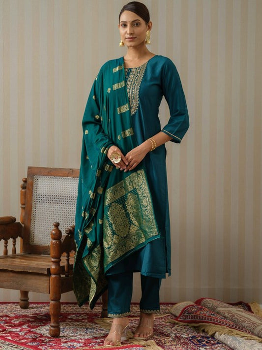 Blue Ethnic Motifs Straight Kurta & Trousers With Dupatta