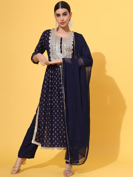 Round Neck Ethnic Motifs Printed Panelled Thread Work Kurta Set