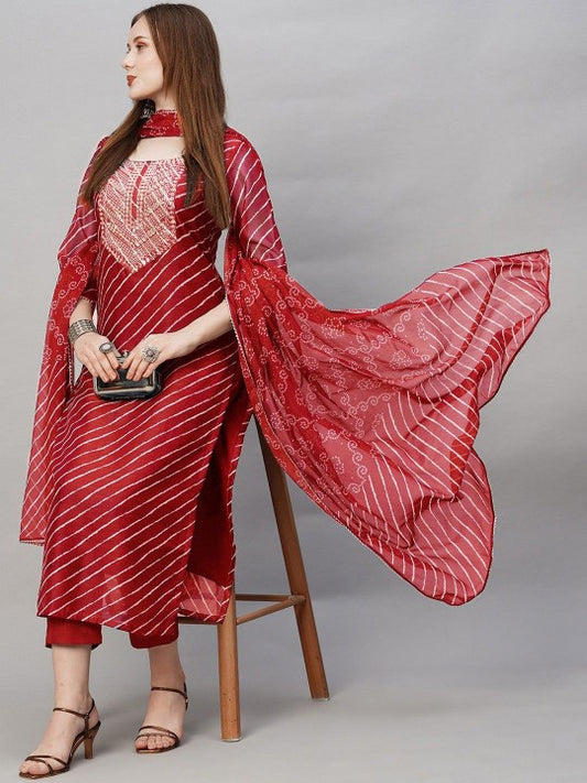 Leheriya Printed Sequinned Straight Kurta with Trousers & Dupatta