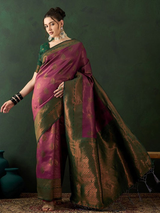 Woven Design Saree With Blouse Piece